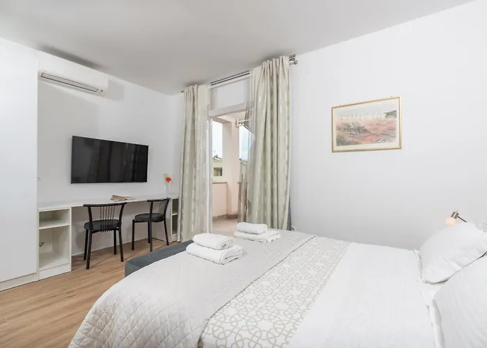 Apartments Viktor